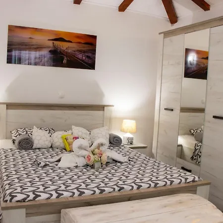 Authentic Dalmatian Treasure Homes - House Stone