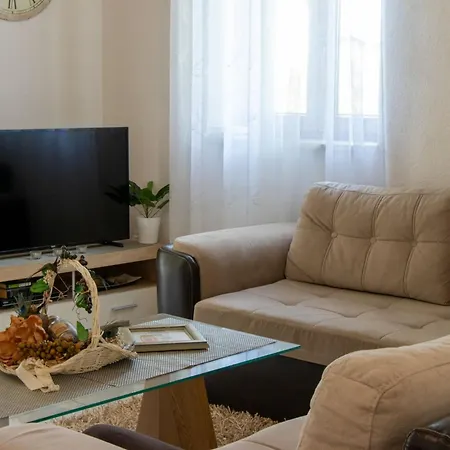 Feriehus Authentic Dalmatian Treasure Homes - House Stone Orebić