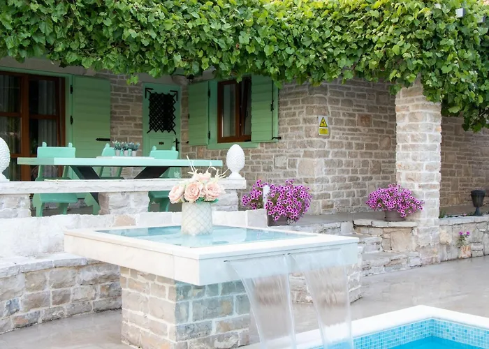 Authentic Dalmatian Treasure Homes - House Stone *